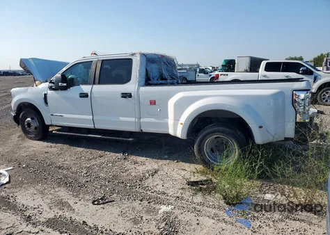 2017 Ford F-350 Xl z USA, uszkodzony, nr VIN 1FT8W3CT1HEE61022